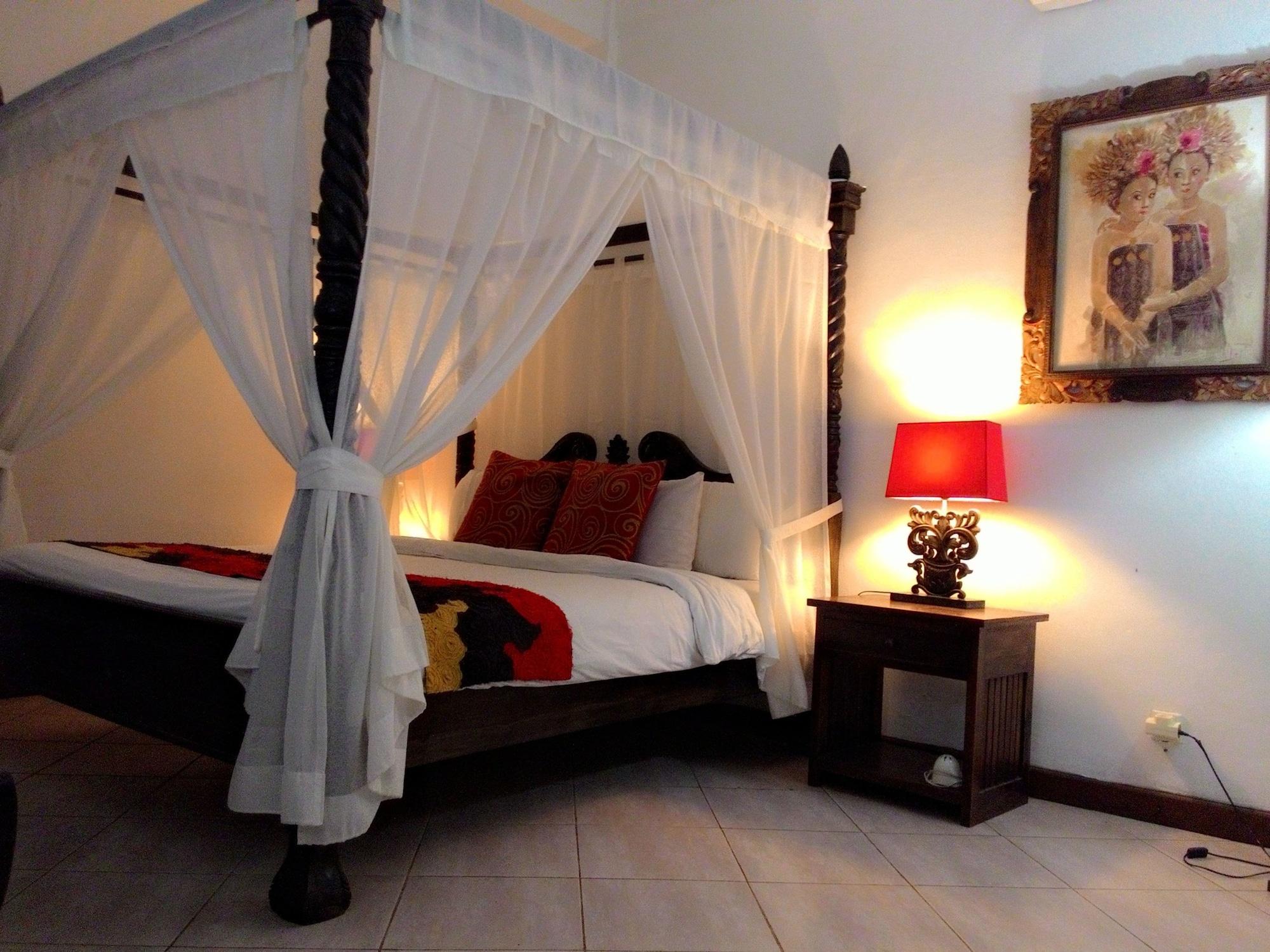 Puri Maharani Boutique Hotel Denpasar Dış mekan fotoğraf